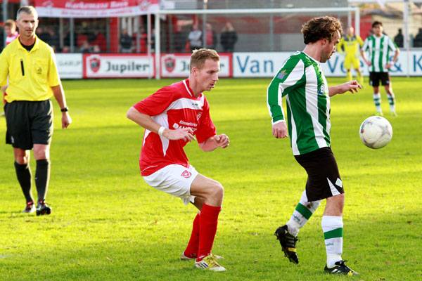 Harkemase Boys - SC Genemuiden (Foto Helmich Lubberts).